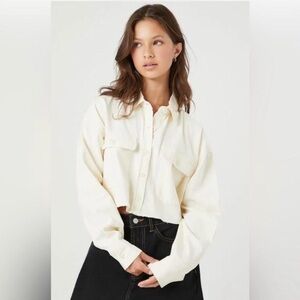 Forever 21 Women's Frayed Cropped Twill Shirt in Ivory Size M